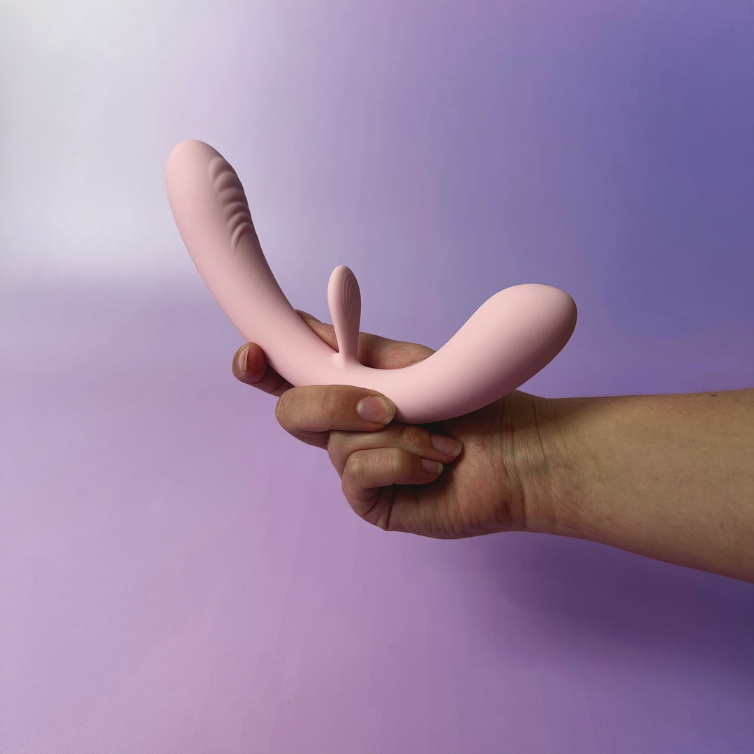 The Eve - Double-Ended Vibrator Dildo rosie rees The Eve - Double-Ended Vibrator Dildo rosie rees