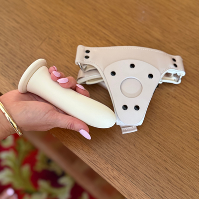 The Marlow Strap -On Dildo & Harness Duo