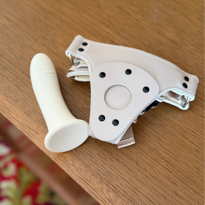 The Marlow Strap -On Dildo & Harness Duo