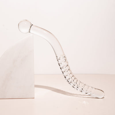 Clear cervix serpent pleasure wand 1.0. Glass pleasure wand designed for pelvic dearmouring, massage and self pleasure.