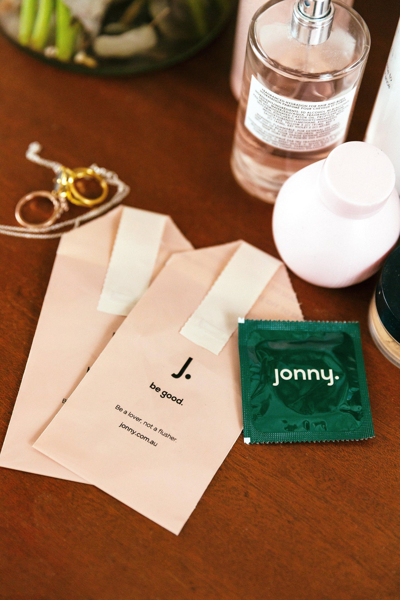 Jonny | Natural Latex Condoms